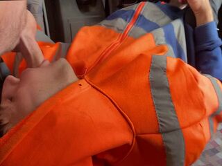 Grindr hot trucker discreet hookup on his break in public service station